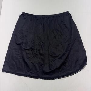 Vintage Vanity Fair Lingerie Black Nylon Half Slip Size Medium USA Made